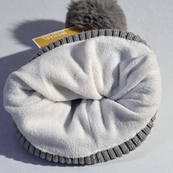 Micheal Kors Grey Faux Fur Beanie NWT - Picture 8 of 11